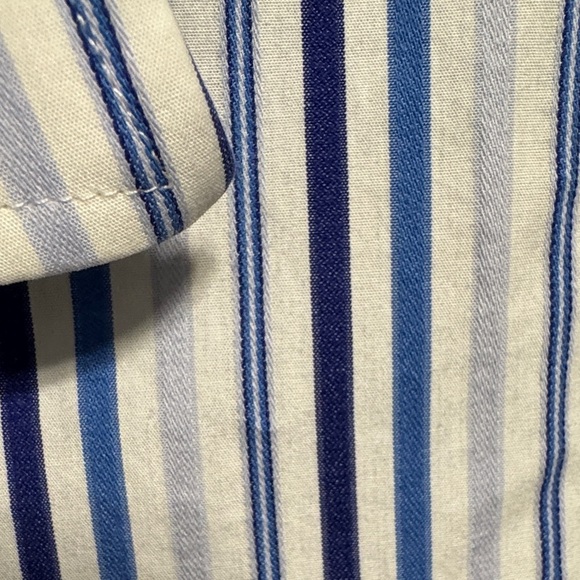 Apt. 9 Men's White and Blue Striped Button Down Shirt - Picture 3 of 3